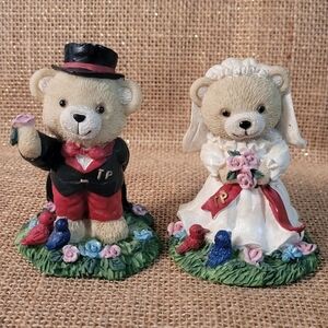 Bride & Groom Resin Bear Figurine Set~ Wedding Anniversary First Christmas Gift